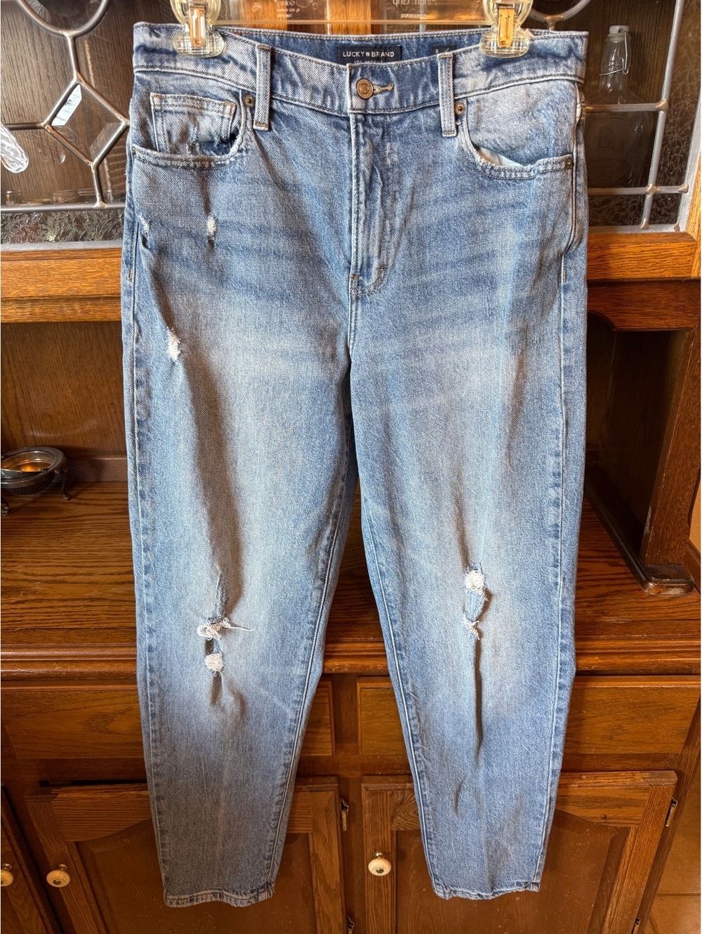 Lucky Brand High Rise Drew Mom Jeans Light Wash Distressed Denim Size 8